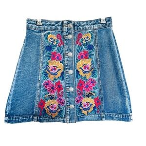Signature 8 Denim Mini Skirt SZ S Blue Button Up Boho Hipster Floral Embroidered